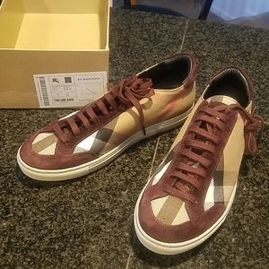 Burberry shoes
